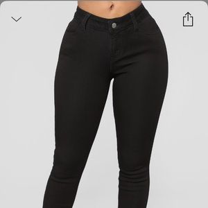 Fashion Nova Mid Rise Skinny Jeans